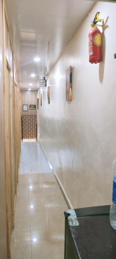 Royal Cabin Stay Mumbai Luaran gambar